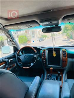 Lexus LX